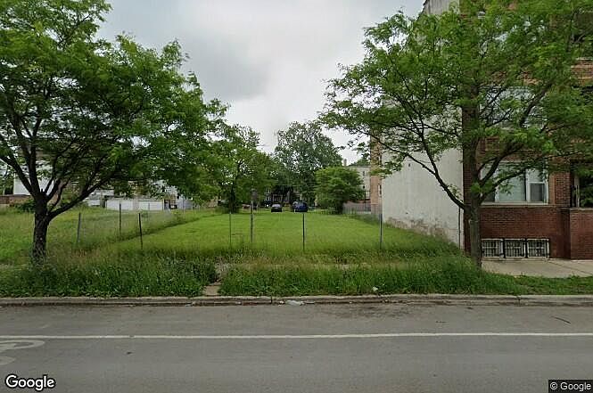 1st image of 6037 S King Dr