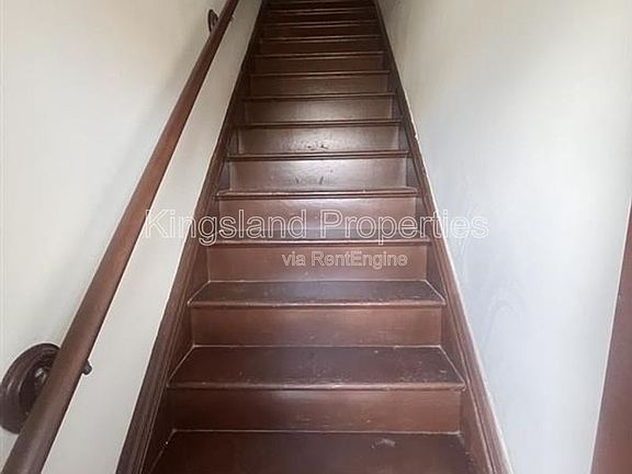 3rd image of 4578 Evans Ave #A