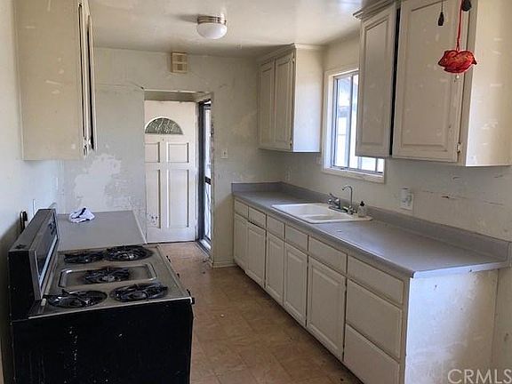 2nd image of 18815 Cerise Ave