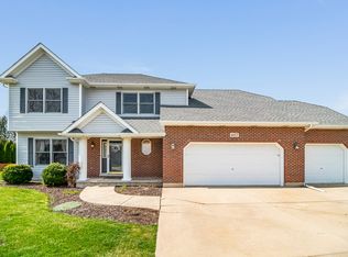 407 Dover Ct N, Yorkville, IL 60560