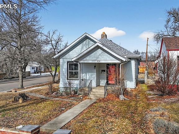 2nd image of 904 E San Miguel St