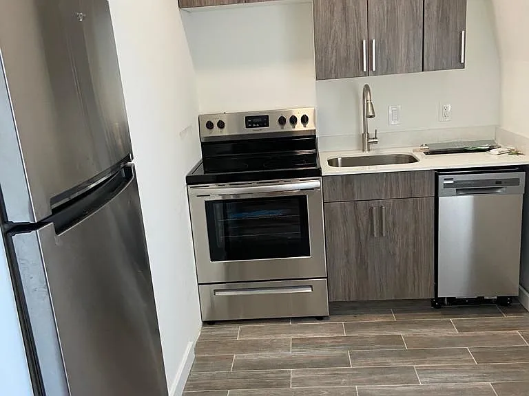 1935 Spruce St #4B — Photo 10