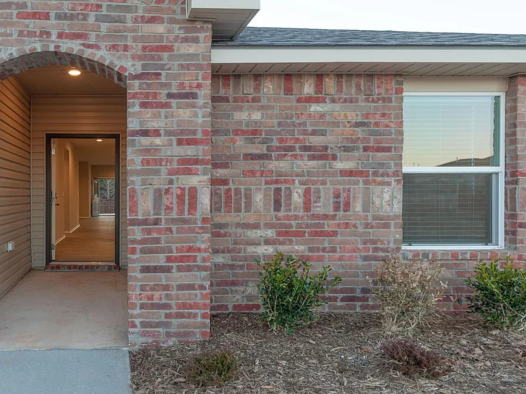 3502 Molly Dr — Photo 7