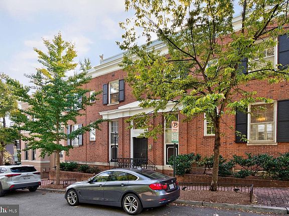 2nd image of 1632 30th St NW APT 9