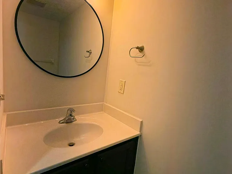 5790 Lonerise Ln — Photo 12