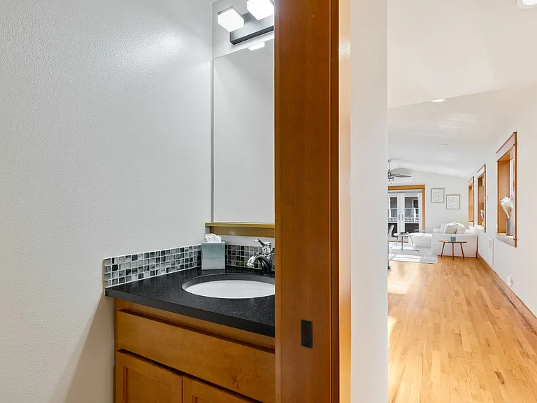 3006 SW Hinds St — Photo 22