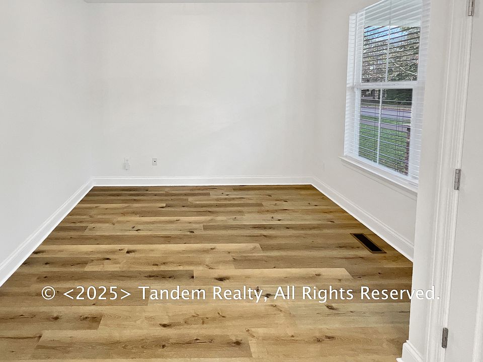 209 Watson View (2)_10292025