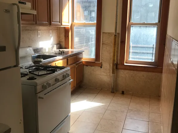 41-25 52nd Street image 2 of 24