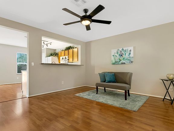 4th image of 8408 N Placita De Los Laureles