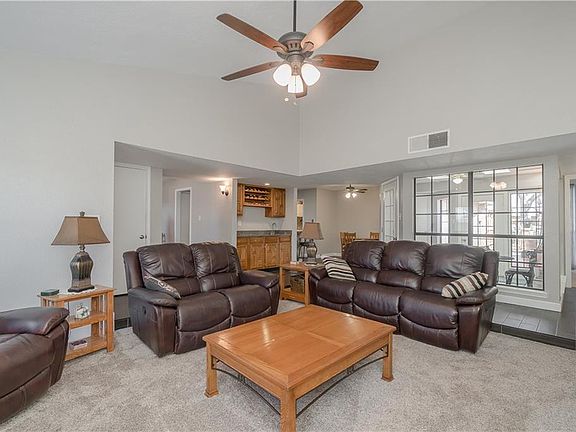 5th image of 1333 Kesser Dr