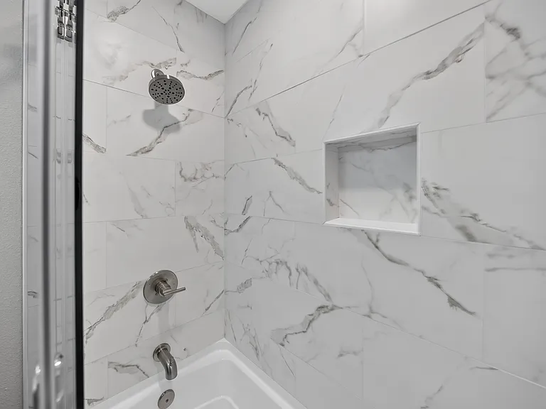 BRANDNEW SHOWER