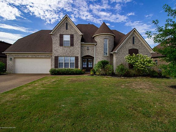 2nd image of 13067 Beech Branch Dr