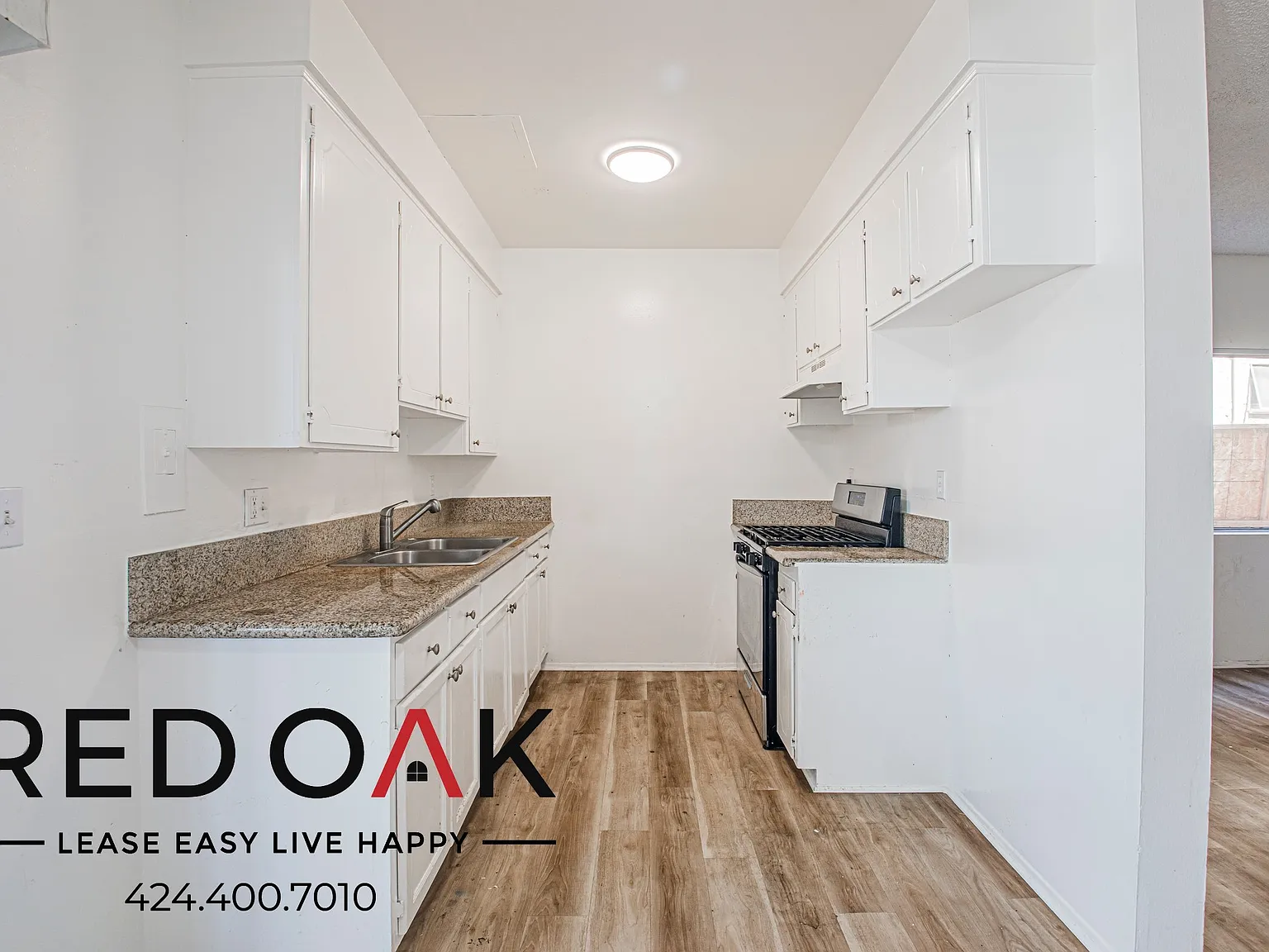 Luminous 1-Bed with Parking and Stainless Steel Appliances ~ In Hawthorne! — Photo 4