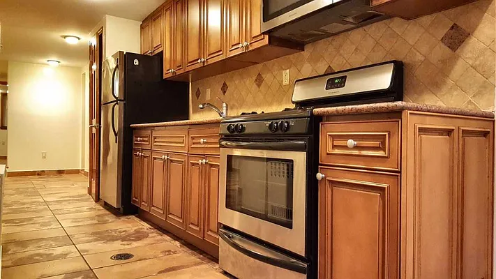 Rented by Town Residential | media 8