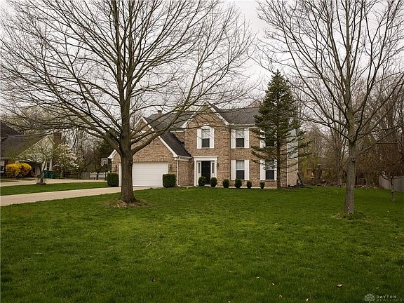 2nd image of 793 Park Hill Ct