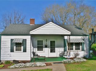 39 Pine Grove Ave, Asheville, NC 28801