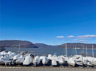 217 Waterside Close, Peekskill, NY 10566