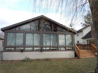 5137 S State Road 10, Knox, IN 46534