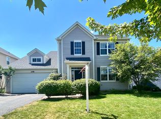 258 Bluegrass Pkwy, Oswego, IL 60543