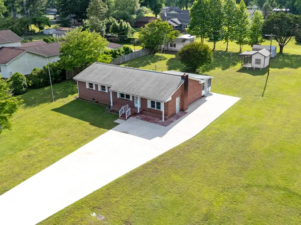 1123 Highland Ave, Jasper, TN 37347