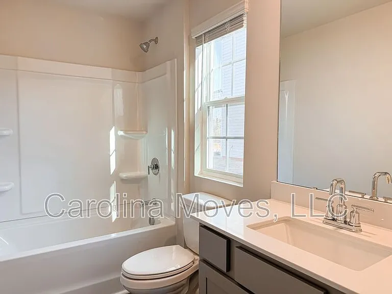 109 Clairvale Ct — Photo 7