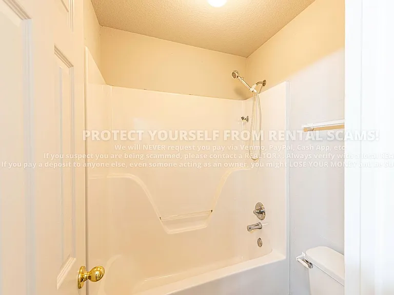 245 Ravenwood Rd — Photo 12