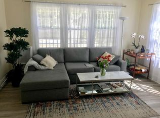 607 Rosemont Ave, Los Angeles, CA 90026