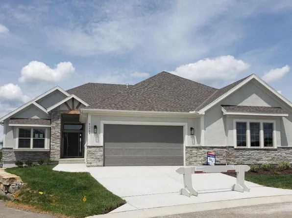 21738 W 116th Pl, Olathe, KS 66061