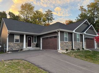 3488 N Bell School Rd, Rockford, IL 61114