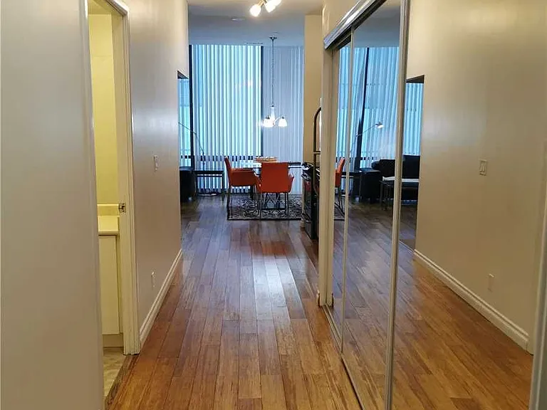 832 Bay St #214 — Photo 2