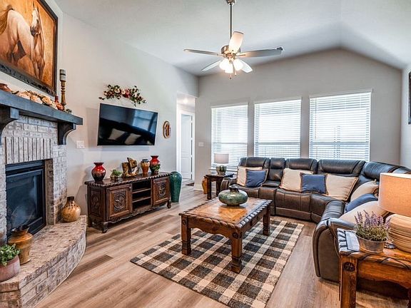 5th image of 1504 Pintail Pl #10