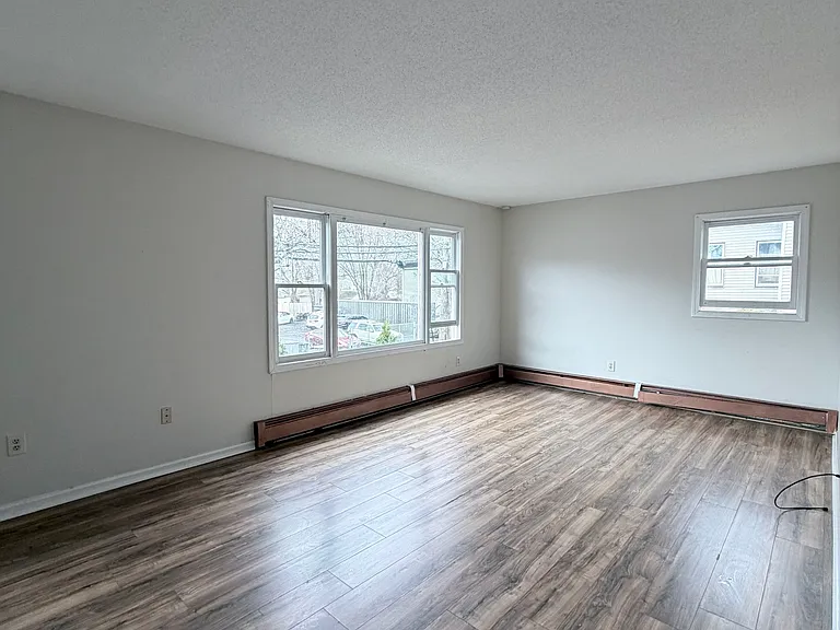 92 Arch St #2 — Photo 7