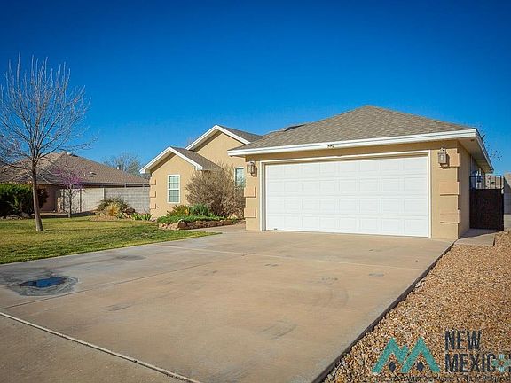 2nd image of 1102 Saunders Dr