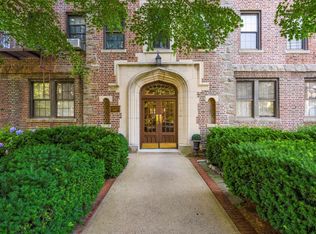 100 Parkway Rd APT 1A, Bronxville, NY 10708
