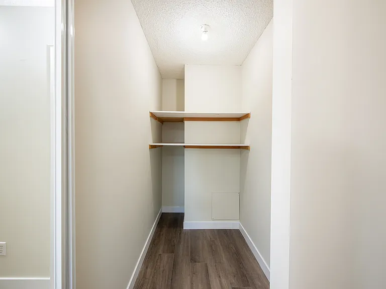 4608 52nd Ave — Photo 51