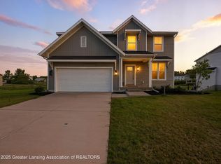 605 Landbridge Dr, Perry, MI 48872