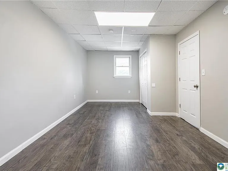 1240 Pembroke Rd — Photo 9