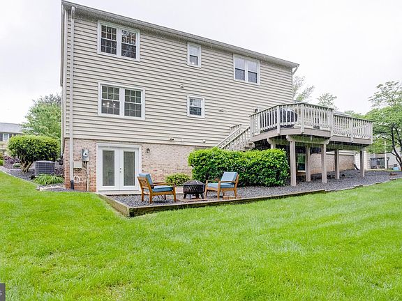 4th image of 9808 Flintridge Ct