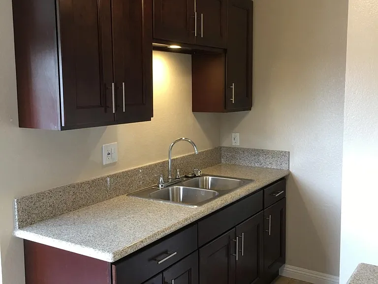 3240 Chapman St #8 — Photo 5