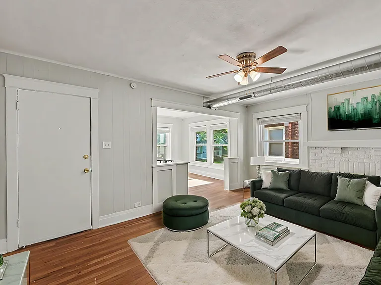 4220 Harrison St — Photo 20