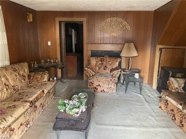 818 Sunset St, Reidsville, NC 27320