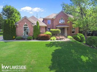 8237 Brookstone Ln Clarkston MI 48348 Zillow