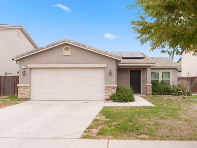 522 Barbara Ave, Sanger, CA, 93657