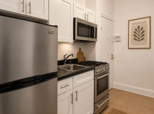 21 Leroy St #11B, New York, NY 10014