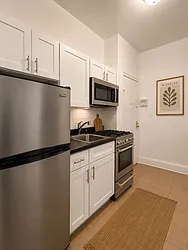 21 Leroy Street, #11B