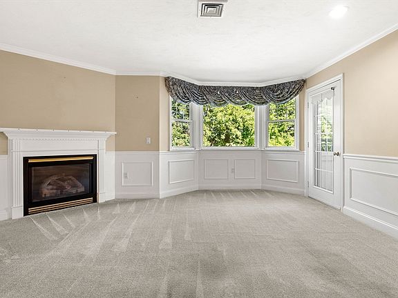 3rd image of 6 Technology Dr APT 235