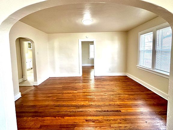3rd image of 3818 Philbrook Ave