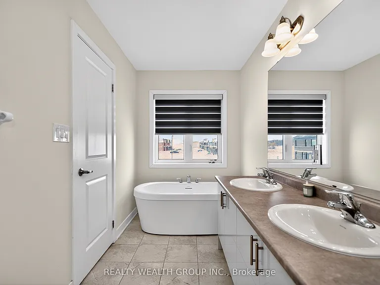 803 Griffin Trl — Photo 30