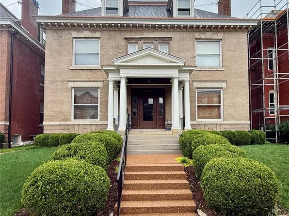 5095 Westminster Pl, Saint Louis, MO 63108