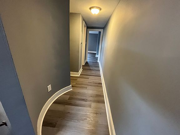 5th image of 1726 Saint Paul St #17593128
